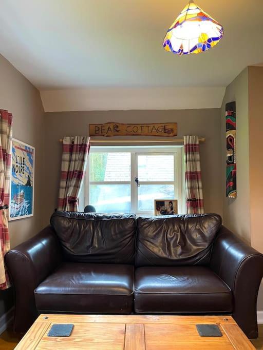 Bear Cottage, Tyn Y Cwm Eglwys-Fach Ngoại thất bức ảnh